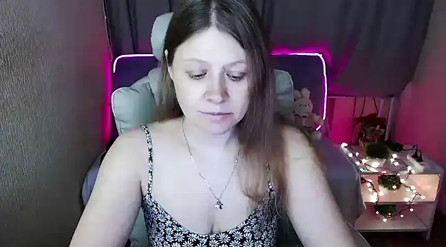 alekasamui online show from 01.28.25