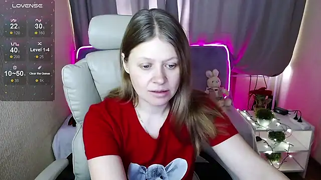 alekasamui online show from 02.25.25