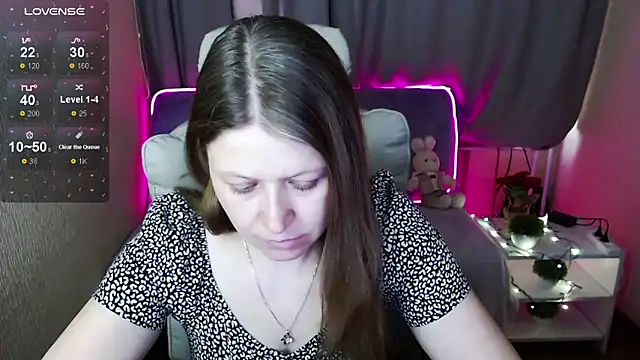 alekasamui online show from 02.27.25