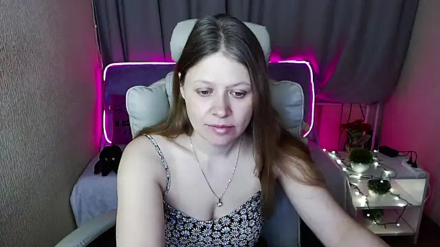 alekasamui online show from 03.03.25