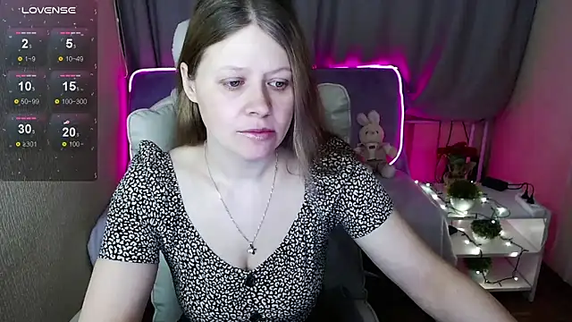 alekasamui online show from 03.06.25