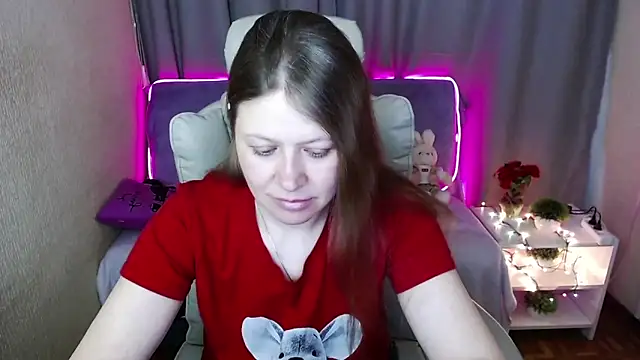 alekasamui online show from 03.13.25