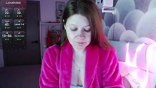 alekasamui online show from 11.04.25