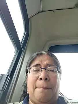 Snapshot of __valentina18 chatting on 12.21.24   valentina18 online show from 12.21.24