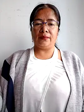 Snapshot of __valentina18 chatting on 01.09.25   valentina18 online show from 01.09.25