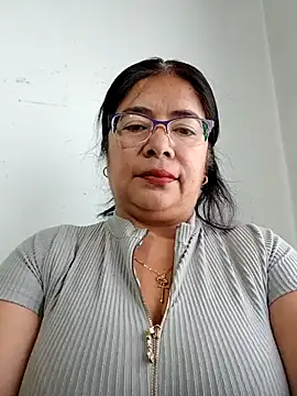 Snapshot of __valentina18 chatting on 01.15.25   valentina18 online show from 01.15.25