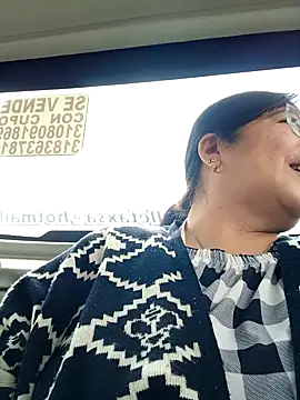 Snapshot of __valentina18 chatting on 02.12.25   valentina18 online show from 02.12.25