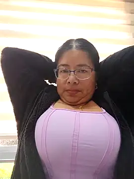 Snapshot of __valentina18 chatting on 02.19.25   valentina18 online show from 02.19.25