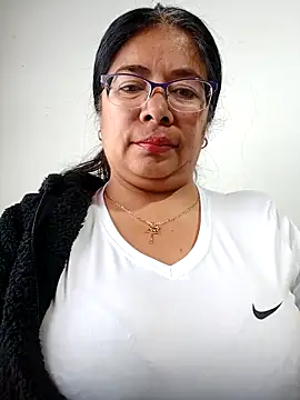 Snapshot of __valentina18 chatting on 03.03.25   valentina18 online show from 03.03.25