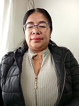 Snapshot of __valentina18 chatting on 09.11.25   valentina18 online show from 09.11.25