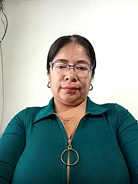 Snapshot of __valentina18 chatting on 09.12.25   valentina18 online show from 09.12.25