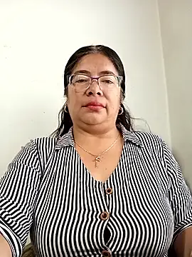 Snapshot of __valentina18 chatting on 09.23.25   valentina18 online show from 09.23.25