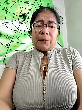 Snapshot of __valentina18 chatting on 10.07.25   valentina18 online show from 10.07.25