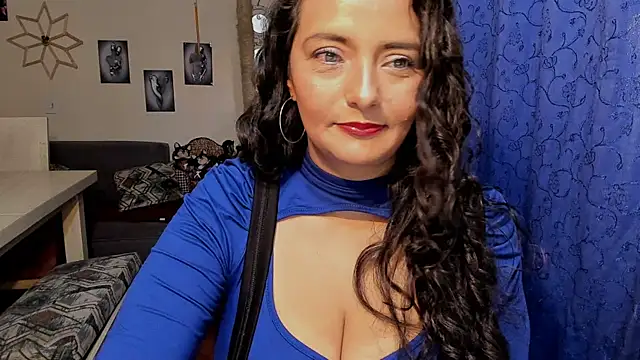 emma luxy online show from 09.10.25