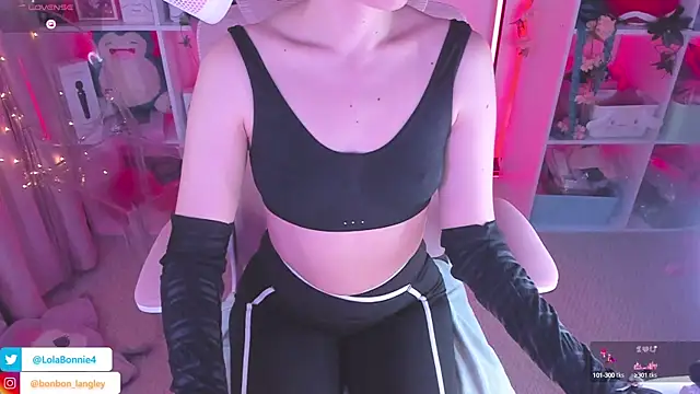 Snapshot of Asuka_langleysoryu chatting on 02.15.25 Asuka langleysoryu online show from 02.15.25