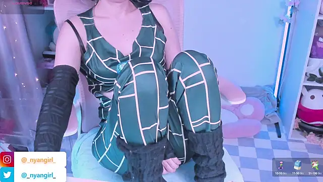 Snapshot of Asuka_langleysoryu chatting on 09.16.25 Asuka langleysoryu online show from 09.16.25