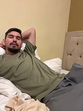 Tomthelong online show from 02.20.25