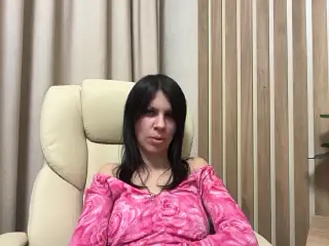 InjaAtHome online show from 04.04.26