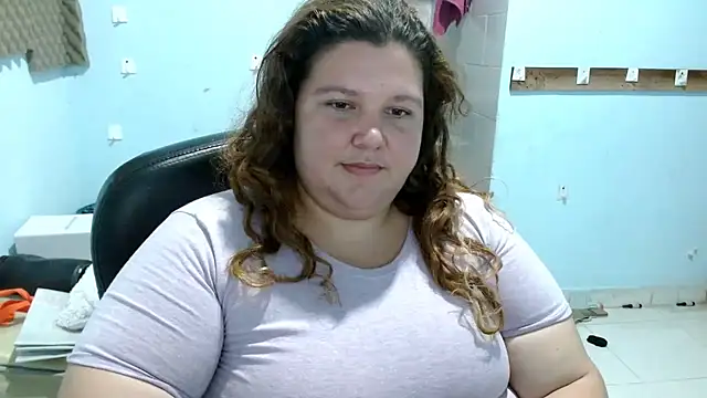 Snapshot of squirt322bbw chatting on 10.22.25 squirt322bbw online show from 10.22.25