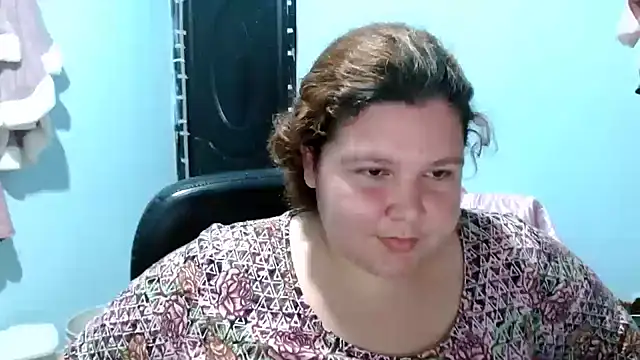 Snapshot of squirt322bbw chatting on 10.25.25 squirt322bbw online show from 10.25.25