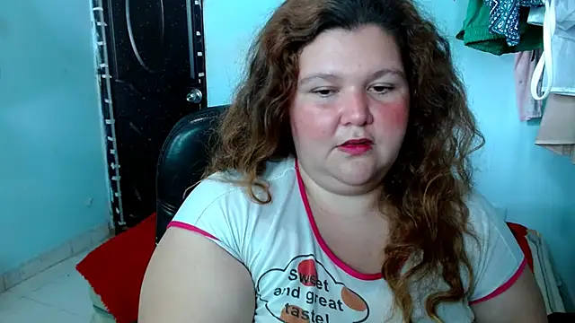 Snapshot of squirt322bbw chatting on 10.25.25 squirt322bbw online show from 10.25.25