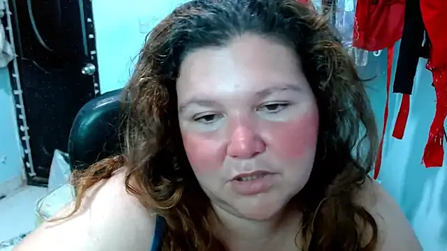 Snapshot of squirt322bbw chatting on 11.10.25 squirt322bbw online show from 11.10.25
