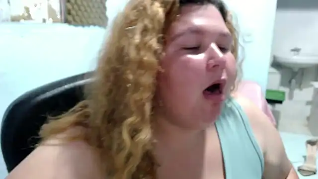 squirt322bbw online show from 05.30.26