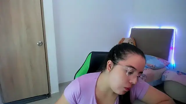  alicia z online show from 03.19.25