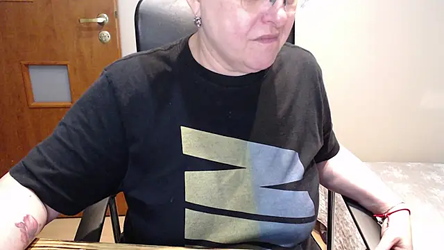 JoannaAndNeighbour online show from 01.16.25