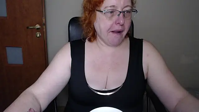 JoannaAndNeighbour online show from 01.21.25