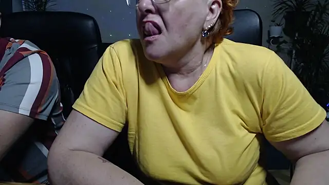 JoannaAndNeighbour online show from 09.25.25