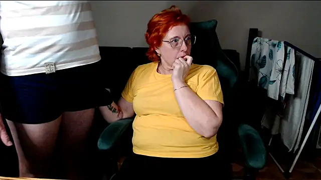 Snapshot of JoannaAndNeighbour chatting on 01.31.26 JoannaAndNeighbour online show from 01.31.26