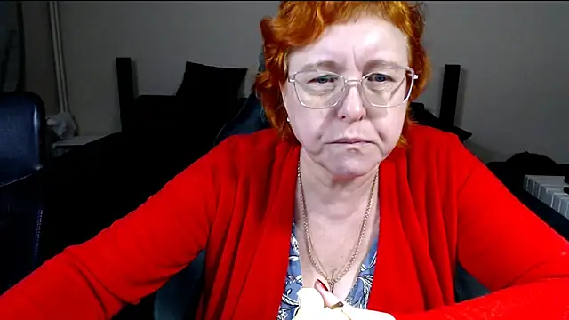 Snapshot of JoannaAndNeighbour chatting on 02.05.26 JoannaAndNeighbour online show from 02.05.26