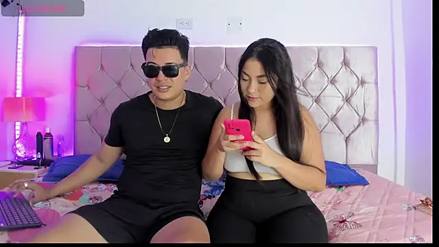 Snapshot of Harry_And_Girls chatting on 03.07.25 Harry And Girls online show from 03.07.25