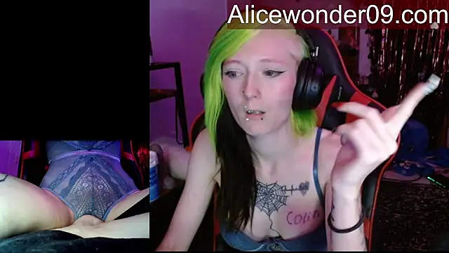 alicewonder09 online show from 02.04.26