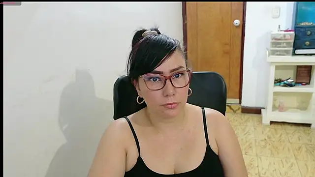 hottplay online show from 11.01.25