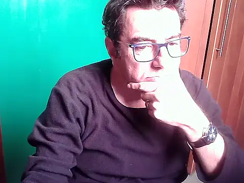 FernandoReuterG online show from 10.13.25