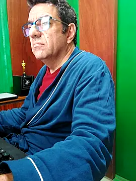 FernandoReuterG online show from 10.20.25