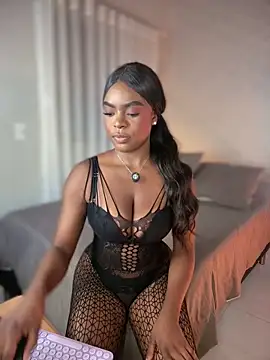 Snapshot of shannol_ryan chatting on 02.17.26 shannol ryan online show from 02.17.26