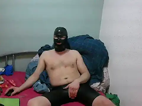 Snapshot of turnsen4y chatting on 01.17.25 turnsen4y online show from 01.17.25