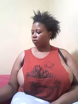 Snapshot of Sexy-queen99xx chatting on 02.16.25 Sexy-queen99xx online show from 02.16.25