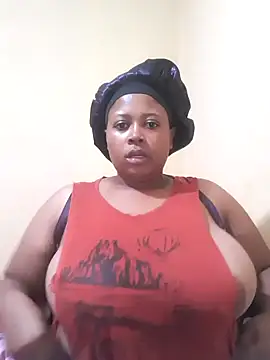 Snapshot of Sexy-queen99xx chatting on 02.18.25 Sexy-queen99xx online show from 02.18.25