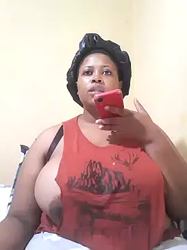 Snapshot of Sexy-queen99xx chatting on 02.21.25 Sexy-queen99xx online show from 02.21.25