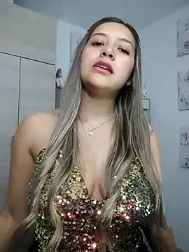 Snapshot of alana_69 chatting on 04.28.26 alana 69 online show from 04.28.26