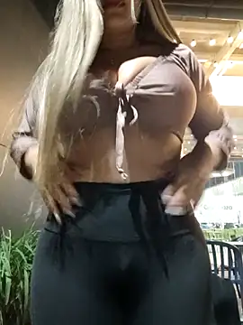 Snapshot of alana_69 chatting on 05.06.26 alana 69 online show from 05.06.26