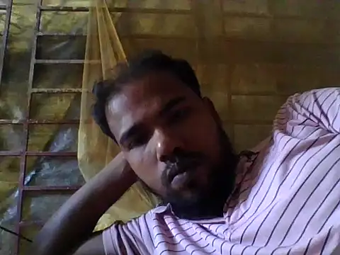 Snapshot of chittagong77 chatting on 11.30.25 chittagong77 online show from 11.30.25