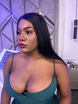 Sara Boom online show from 03.19.25