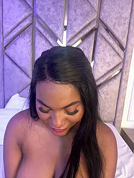 Sara Boom online show from 03.20.25