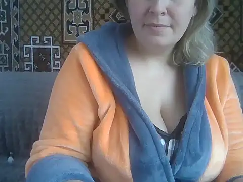 Diana Britt online show from 02.14.26