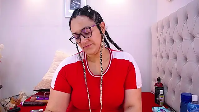 MIchelMomet online show from 01.31.25